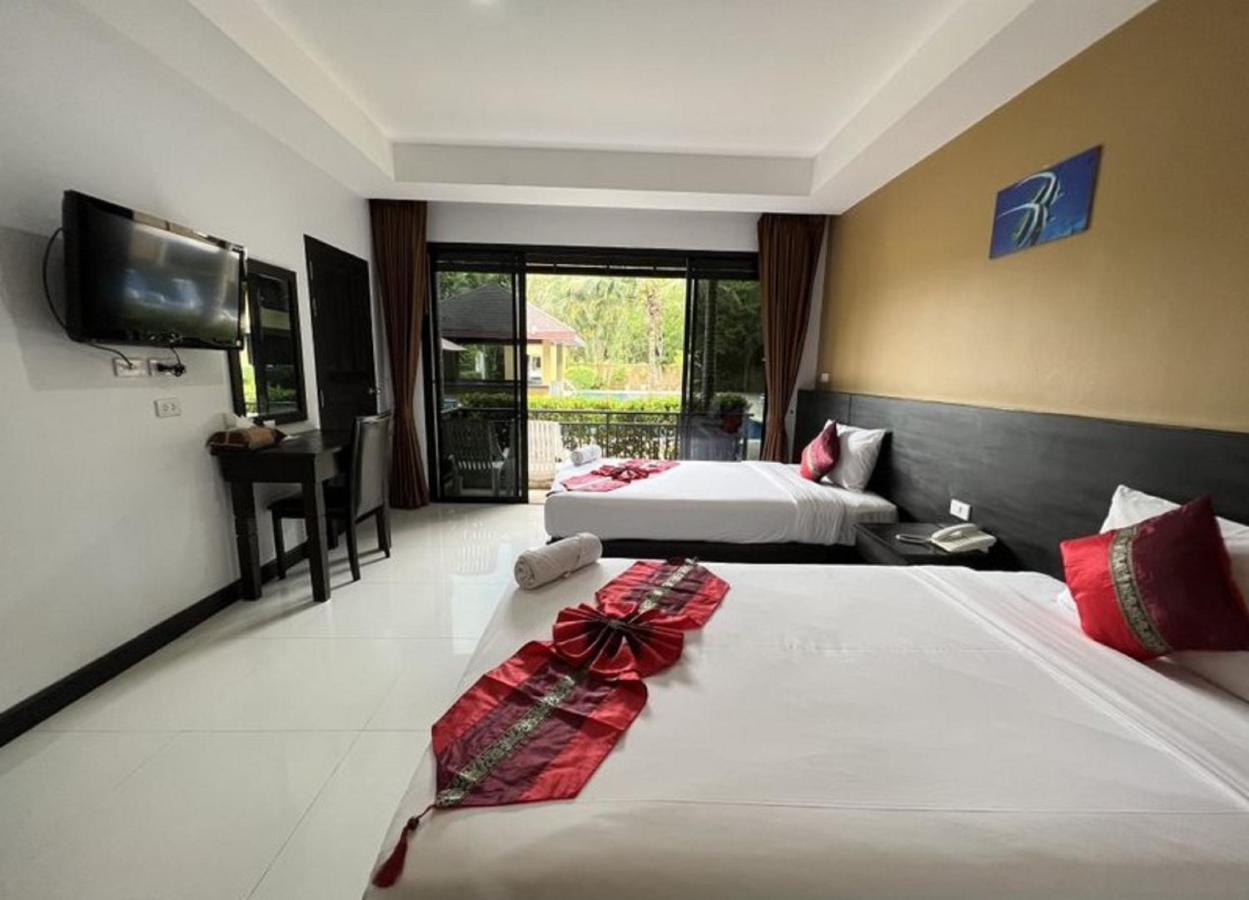 Naiyang Beach Hotel Sha Plus Phuket Eksteriør billede
