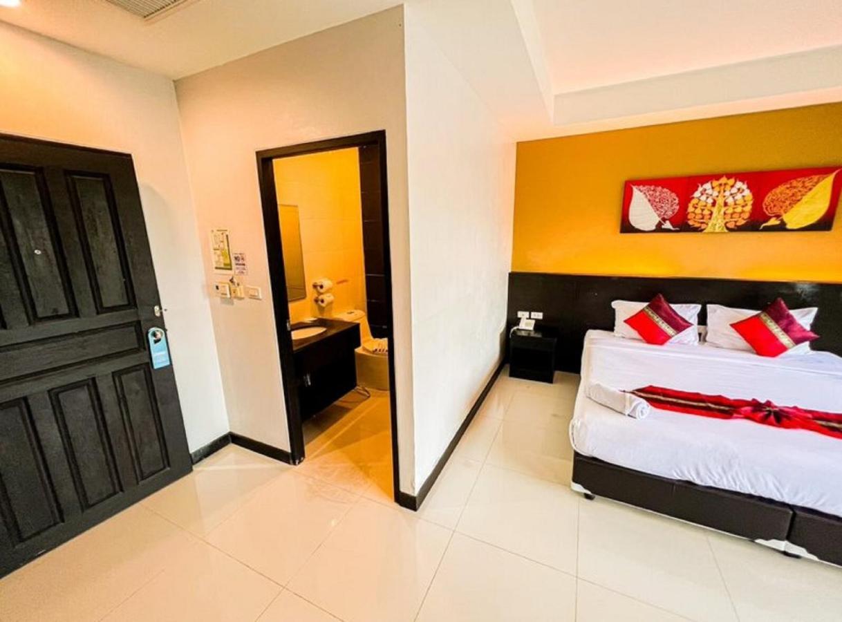 Naiyang Beach Hotel Sha Plus Phuket Eksteriør billede